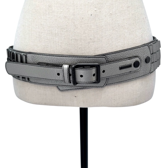 BURBERRY GUNMETAL PEWTER LEATHER WIDE WAIST BELT WITH PLEATED RUFFLES - Picture 2 of 16